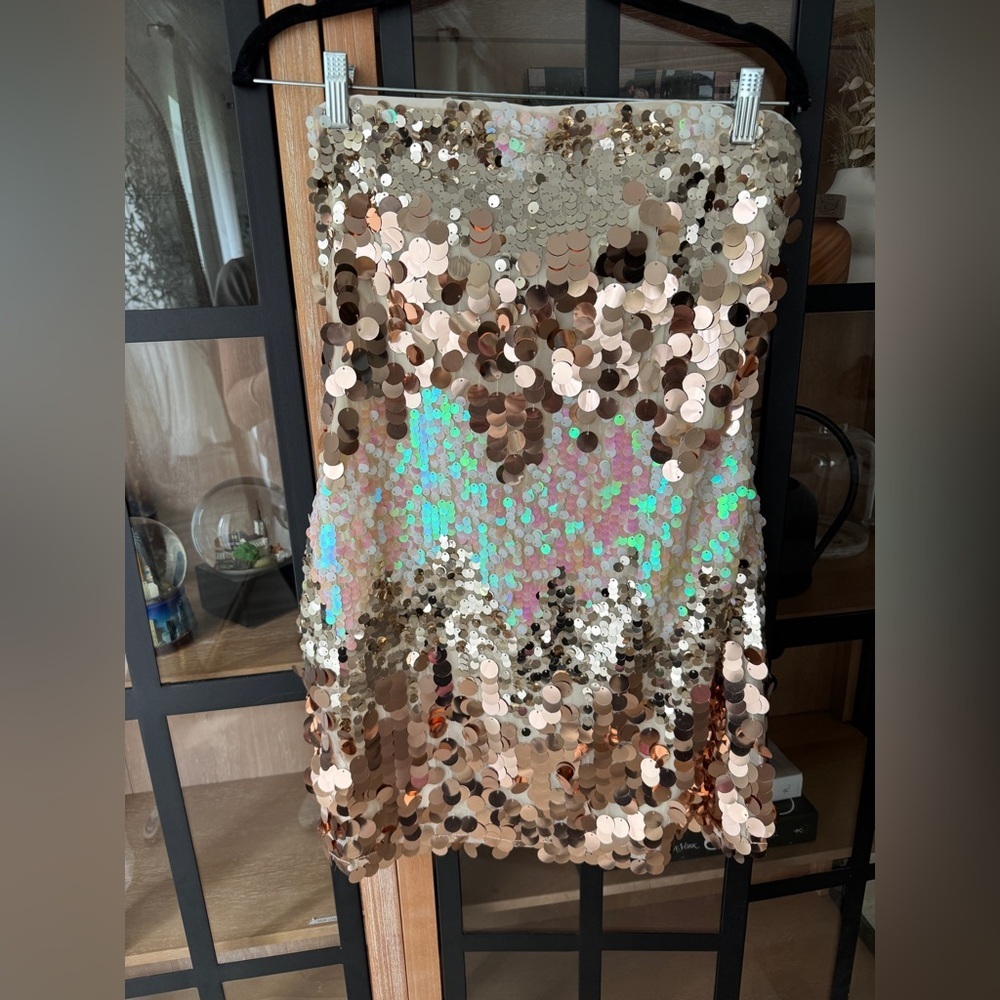 Disco sequined mini dress discs iridescent strapless cocktail rose gold party